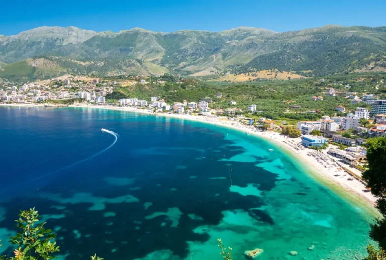 السفر إلى ألبانيا travel to albania