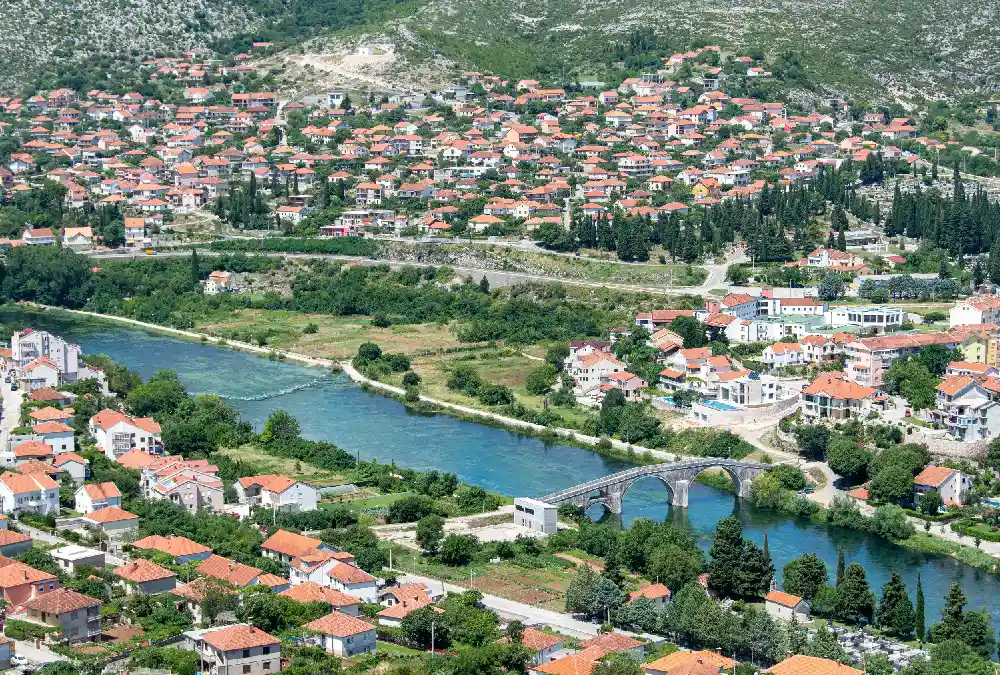 السفر إلى البوسنة Bosnia